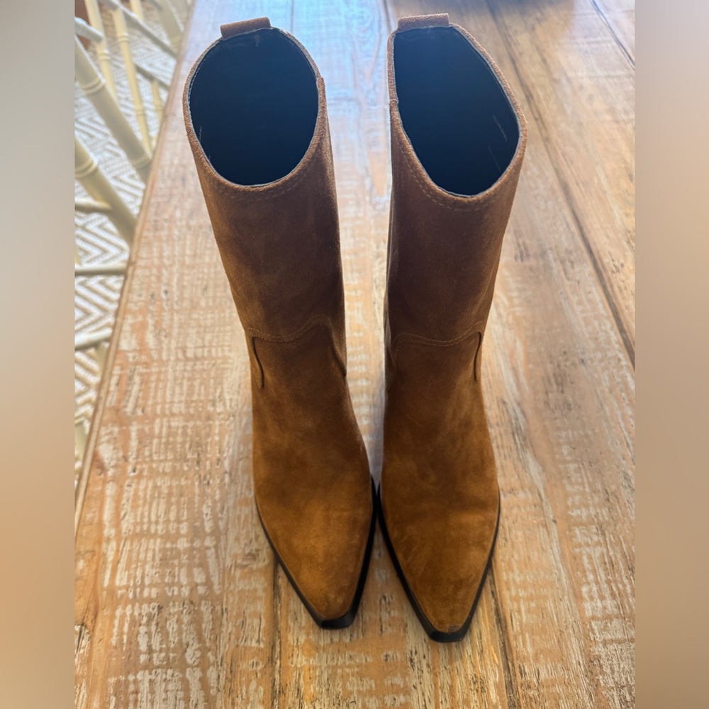 Vince suede brown booties. Size 7. Worn twice